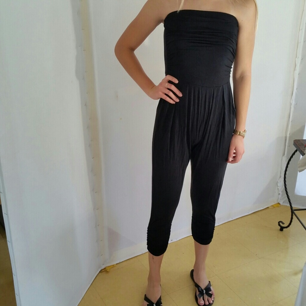 B2G1 Fashion Nova Jump Suit